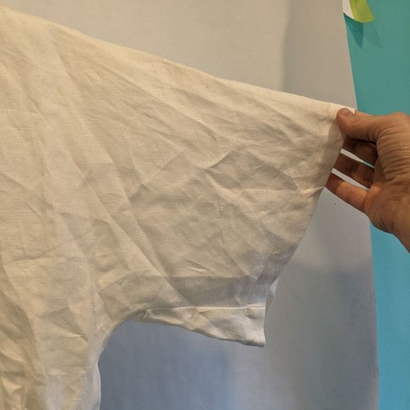 Aritzia White V-Neck Blouse - Picture 9 of 11